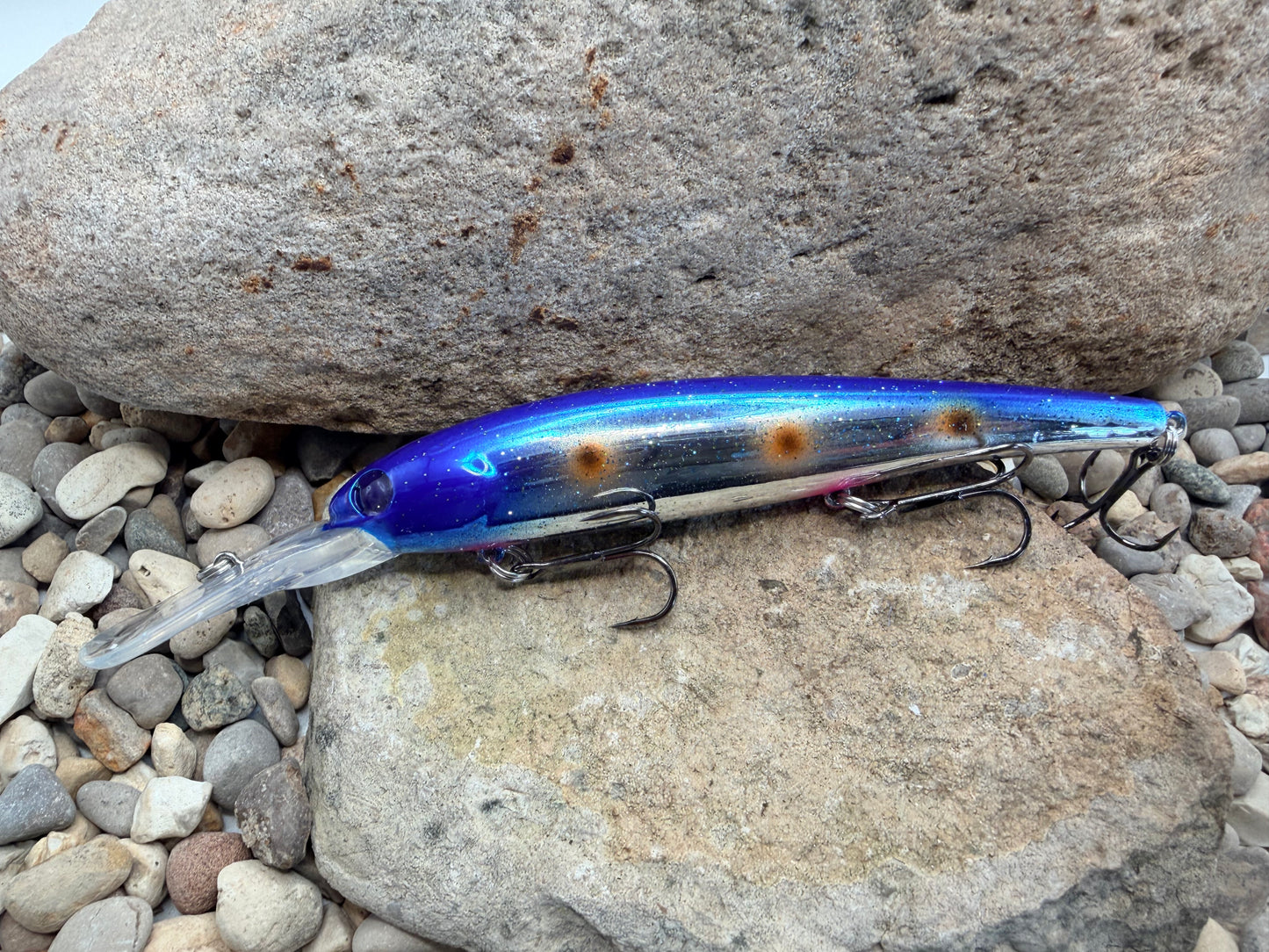 Chrome Blue Hot Dot Walleye Deep