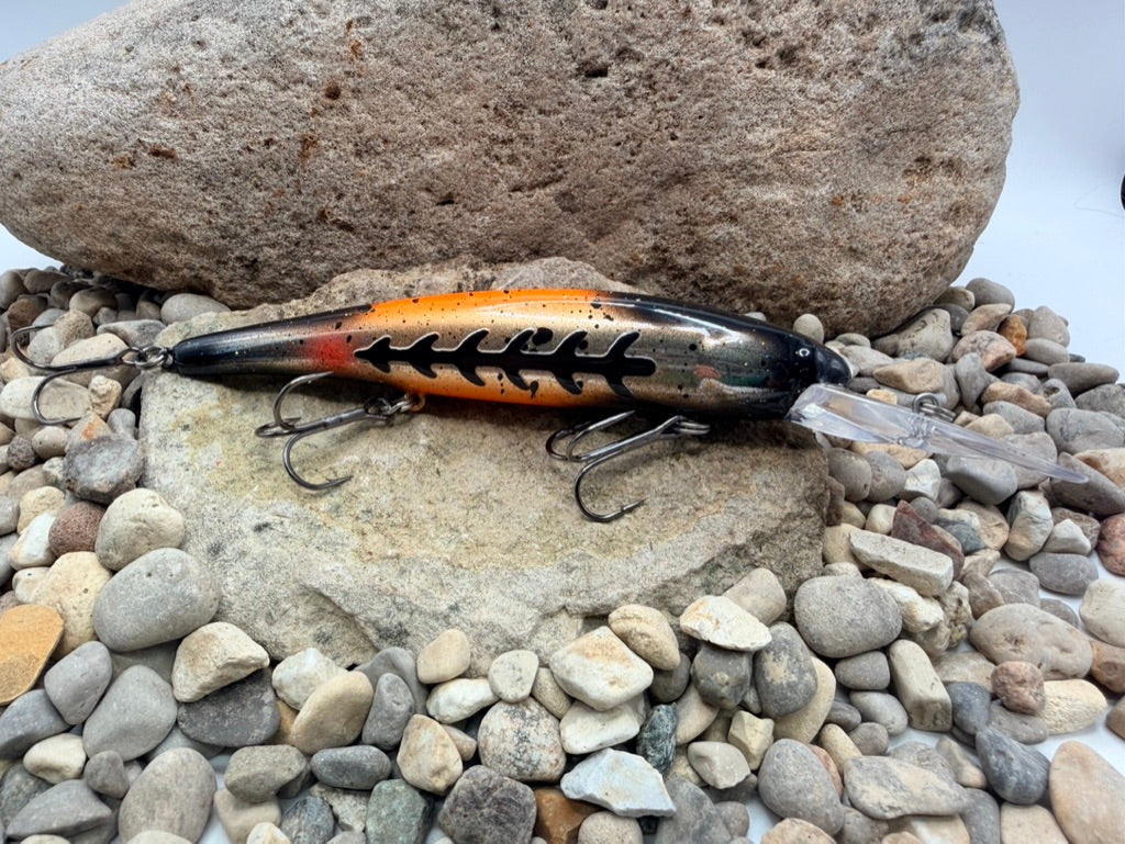 Orange Hulk Bandit Suspending